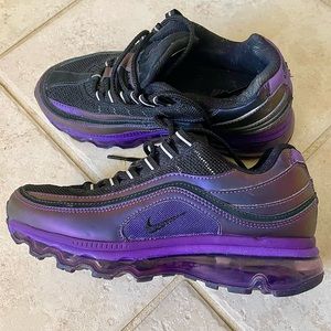 Nike Air Max purple & black, size 5.5 worn one time indoors at the gym